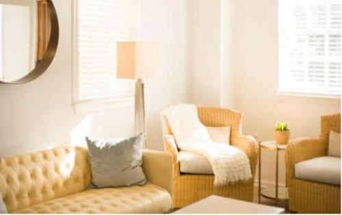 Stylish Downtown Cottage - Prime Historic Location in Beaufort, USA
