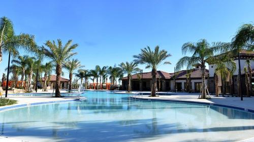 Solterra Townhome With Pool 4651 in Davenport, USA