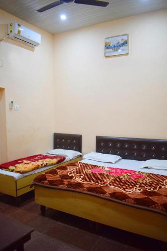 Deluxe Triple Room room in Hotel Golden