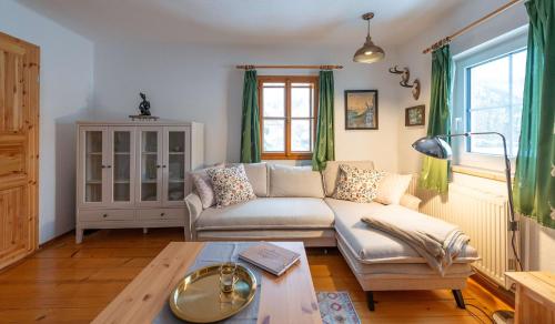 B&B Grundlsee - Ferienwohnung Haus Sonnenschein - Bed and Breakfast Grundlsee