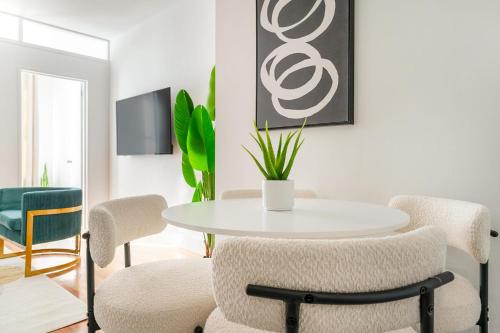 Apartment room in 444-2E Modern 2BR Hell's Kitchen