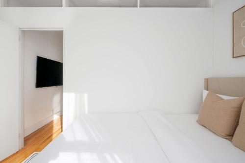 Apartment image 4