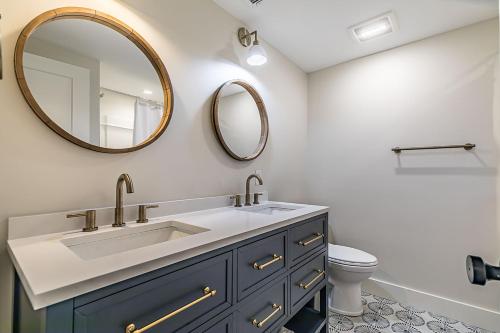 Newly Renovated LowCountry Cottage with Marsh Views - Sleeps 6 - image 10