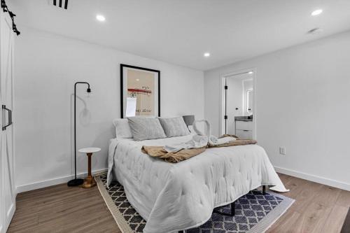 Casa De Miller in Olympia Heights