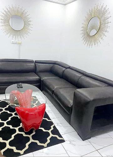 Residence Sighaka - Luxus VIP Apartment - WiFi, Gardien, Parking, Douala