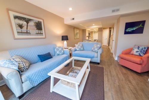 Ocean Front - Two Bedroom Villa in the D Building - New Decks! detail