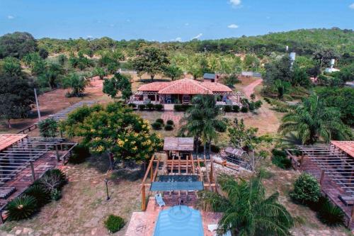 Paradise Bonito: mansão com piscina