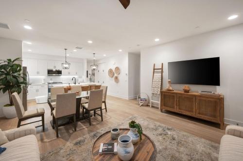Live Your Best Life Brand New Home PGA West SIGNATURE Community in La Quinta, USA