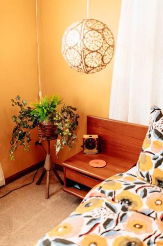 That 70s House at Hidden Creek Estates in Roscoe, USA