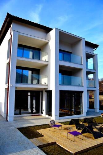 Accommodation in Oraş Cisnãdie