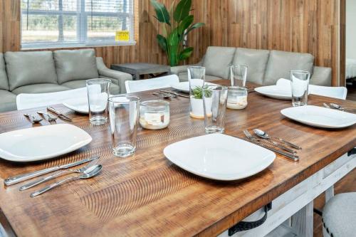 Westville Pines Cabin in Ženēva