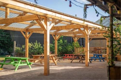 Uitzicht, The Holford Arms in Didmarton