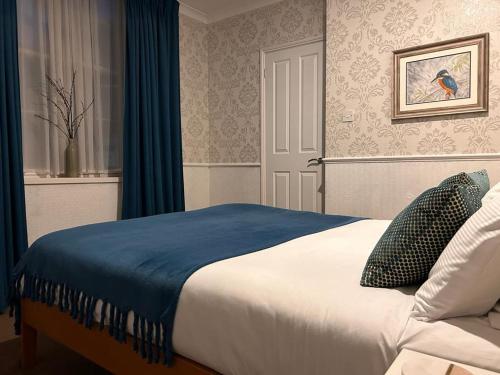 Fairlawn House - image 4