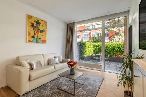 Lake Modern Suites - Free Parking in Lugano, Schweiz