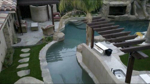 Warm Sands Villa-Moving River/Island in Palm Springs, USA