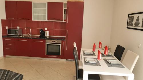 مطبخ, Apartments with a parking space Buzinija, Novigrad - 22057 in Dajla