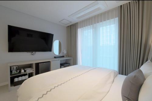 Gimpo JK Hotel — Photo 2
