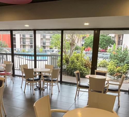 Grand Hotel Orando at Universal Blvd - image 6