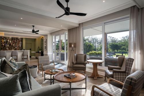 Protea Hotel George King George - 바/라운지