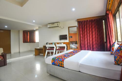 hotel photo