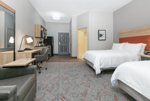 2 double beds