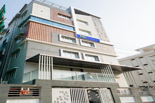 B&B Vishakhapatnam - FabHotel BRK Iconic Residency - Bed and Breakfast Vishakhapatnam