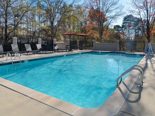 Svømmebasseng, Candlewood Suites Birmingham Inverness By IHG near The Summit