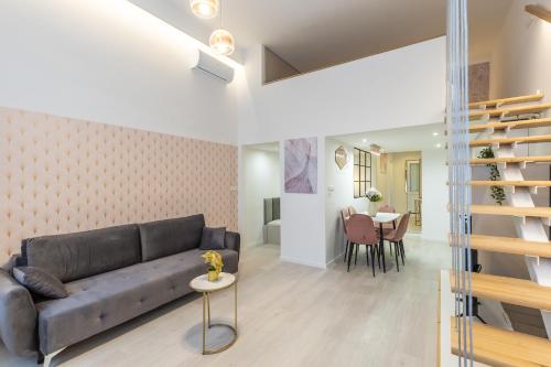 Real Apartments Múzeum - image 11