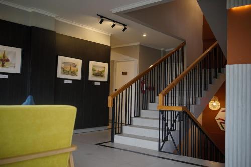 Exterior view, KeyInn Hotel Bogor near Kedai Kopi Papa Ong