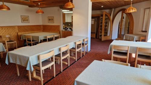 Chesa Bellaval, Haus Chamuotsch 3 1 2-Zimmerwohnung in Silvaplana