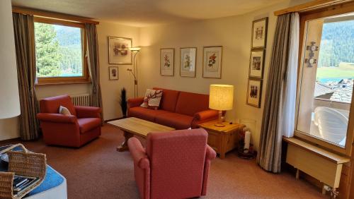 Chesa Bellaval, Haus Rizza 2-Zimmerwohnung in Silvaplana, Schweiz