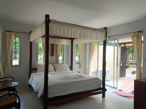 Chanchaolao Beach Resort in شاطئ تشاو لاو