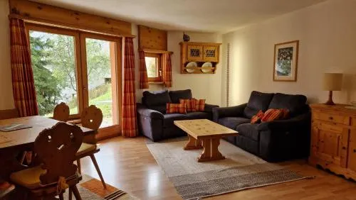 Chesa Bellaval, Haus Leivra 2 1 2-Zimmerwohnung in Silvaplana, Schweiz