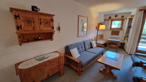  Chesa Bellaval, Haus la Vuolp 2 1 2 - Zimmerwohnung in Silvaplana