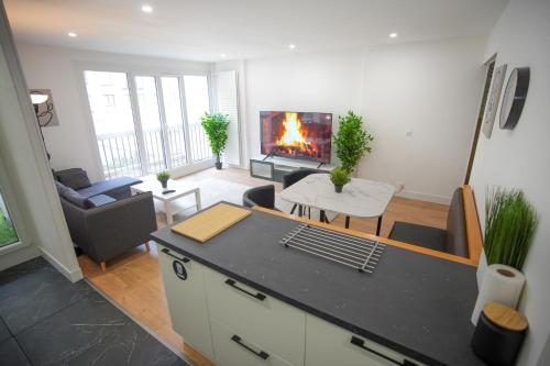 Keyless Appartement Moderne et Spacieux 90 m2 Parking - Location saisonnière - Chevilly-Larue