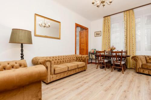 Vintage Apartments Warsaw Praga by Noclegi Renters, Varsavia
