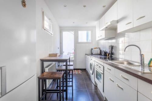 1 bedroom apartment in La Plaine - 주방