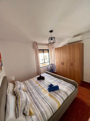 Amplio apartamento familiar con parking privado en pleno centro de Córdoba, Cordoue (photo 9)