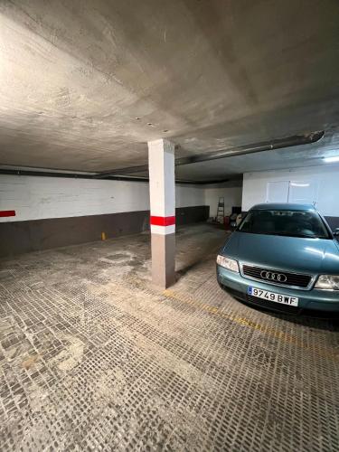Amplio apartamento familiar con parking privado en pleno centro de Córdoba, Cordoue (photo 7)