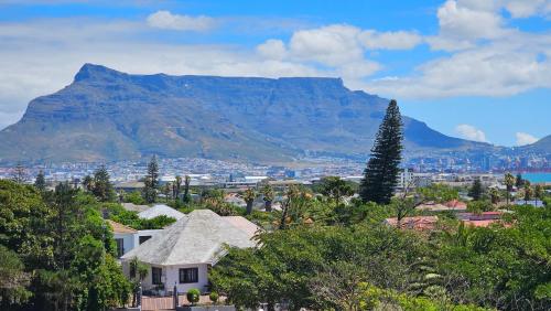 Key West 214 by CTHA Key West 214 by CTHA