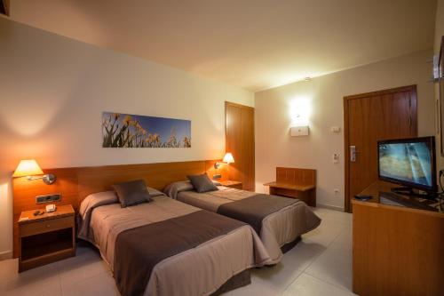 Hotel Rull - image 11