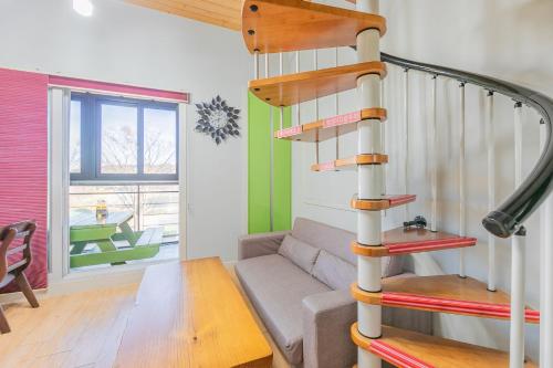 Suncheonbay Reed Forest Pension in Phường Dosa