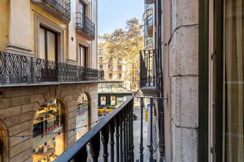 Enjoybcn Tallers Apartment - main image