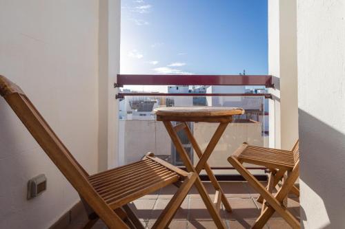 Fula Home 2BR Balcony 3 min to Las Canteras