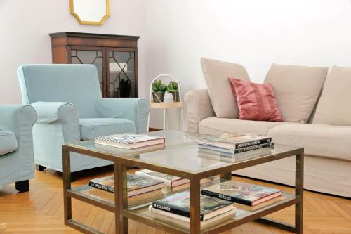 Spanish Steps Family Home by TreasureRome - image 9