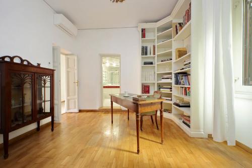 Spanish Steps Family Home by TreasureRome - image 5