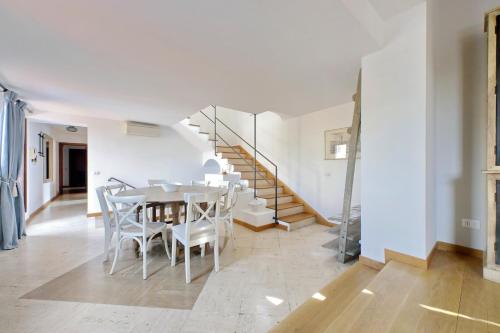 TreasureRome Spanish Steps Penthouse, Rome (photo 6)