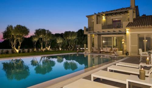 Stunning Kefalonia Villa - 4 Bedrooms - Villa Ylenia - Private Pool and Stunning Views - Lakithra