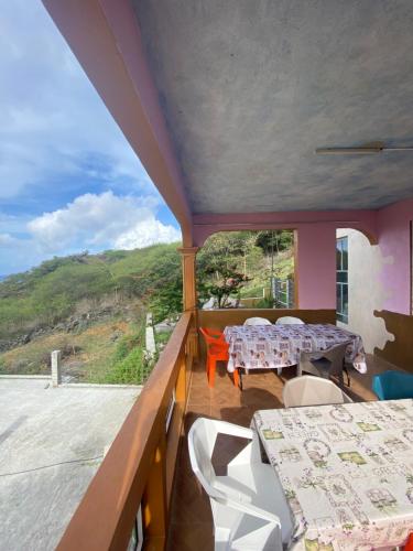 La Rosedepine chez Mariani chez l'habitant in Roche Bon Dieu