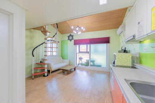 Suncheonbay Reed Forest Pension in Phường Dosa